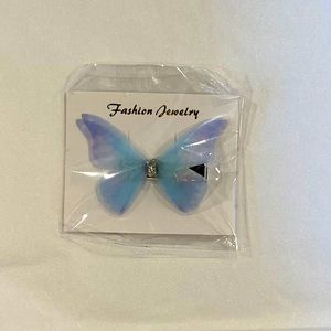Butterfly Hair Clip (NWOT)